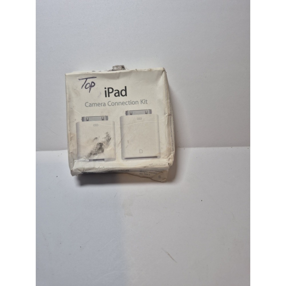 Apple iPad/iPod Camera Connection Kit - MC531ZM/A - 30pin - USB & SD Card Reader